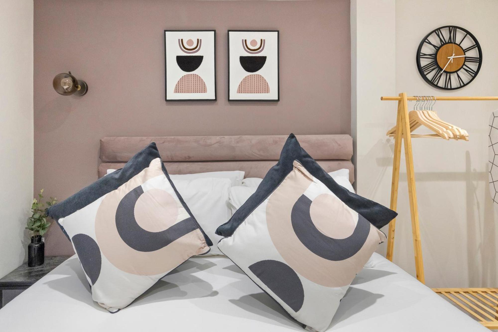 Haven Luxe With King Size Bed